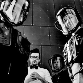STARSET geben Konzerte im Vorprogramm von BREAKING BENJAMIN und bei Rock am Ring und Rock im Park bekannt STARSET geben Konzerte im Vorprogramm von BREAKING BENJAMIN und bei Rock am Ring und Rock im Park bekannt
